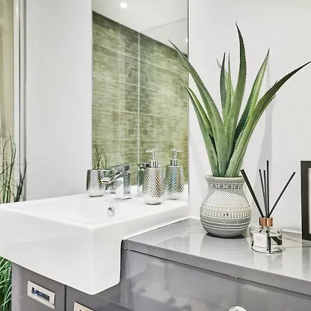 Stylish Garden Flat In Kensington Olympia Apartment London Exterior photo