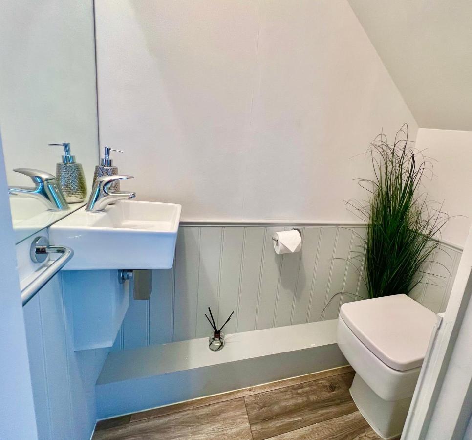 Stylish Garden Flat In Kensington Olympia Apartamento Londres