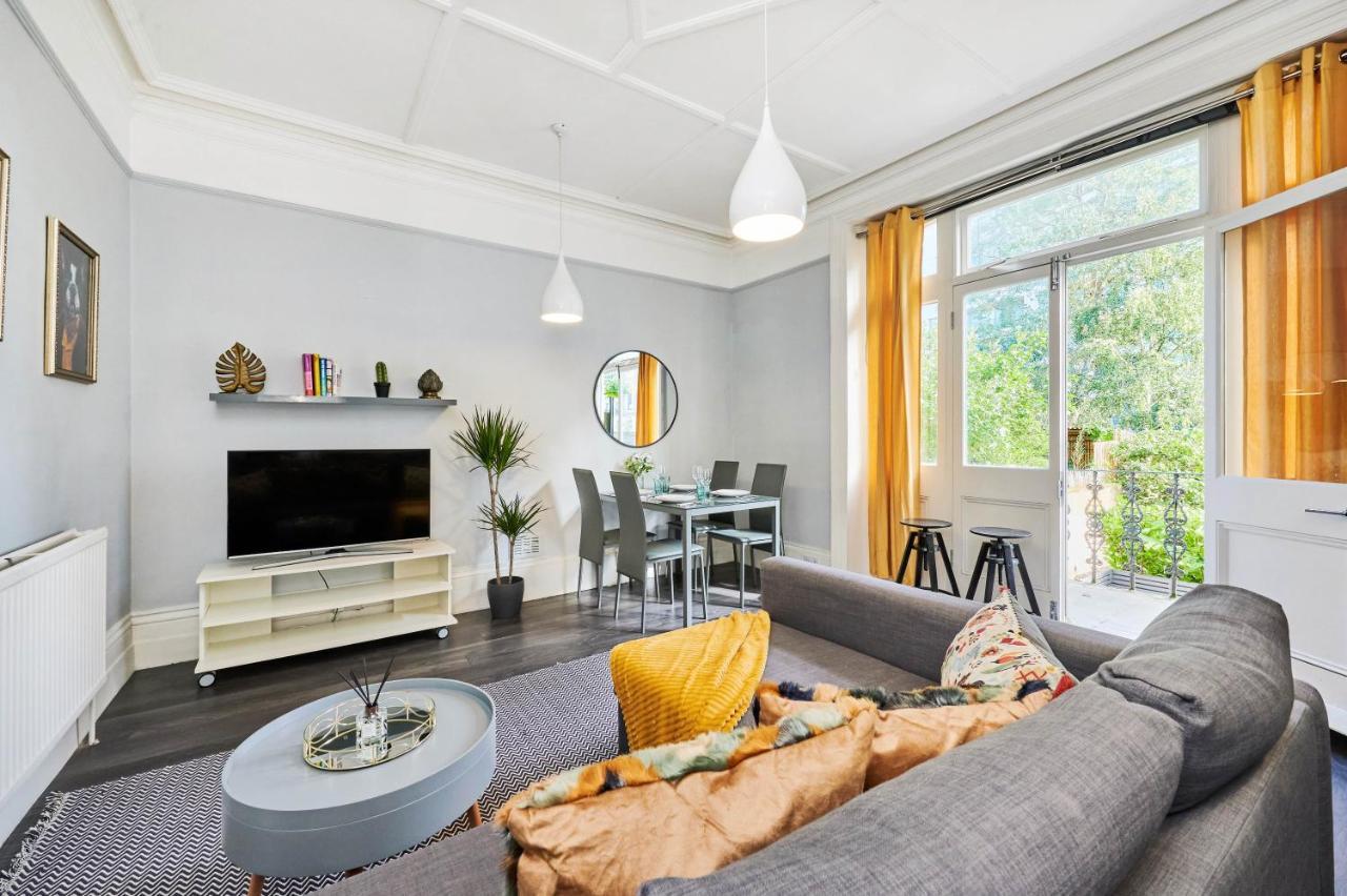 Stylish Garden Flat In Kensington Olympia Apartamento